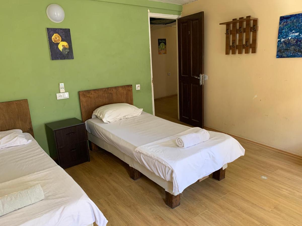 Home Stay Georgia Tbilisi Esterno foto