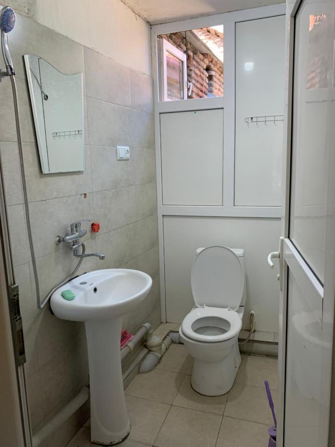 Home Stay Georgia Tbilisi Esterno foto