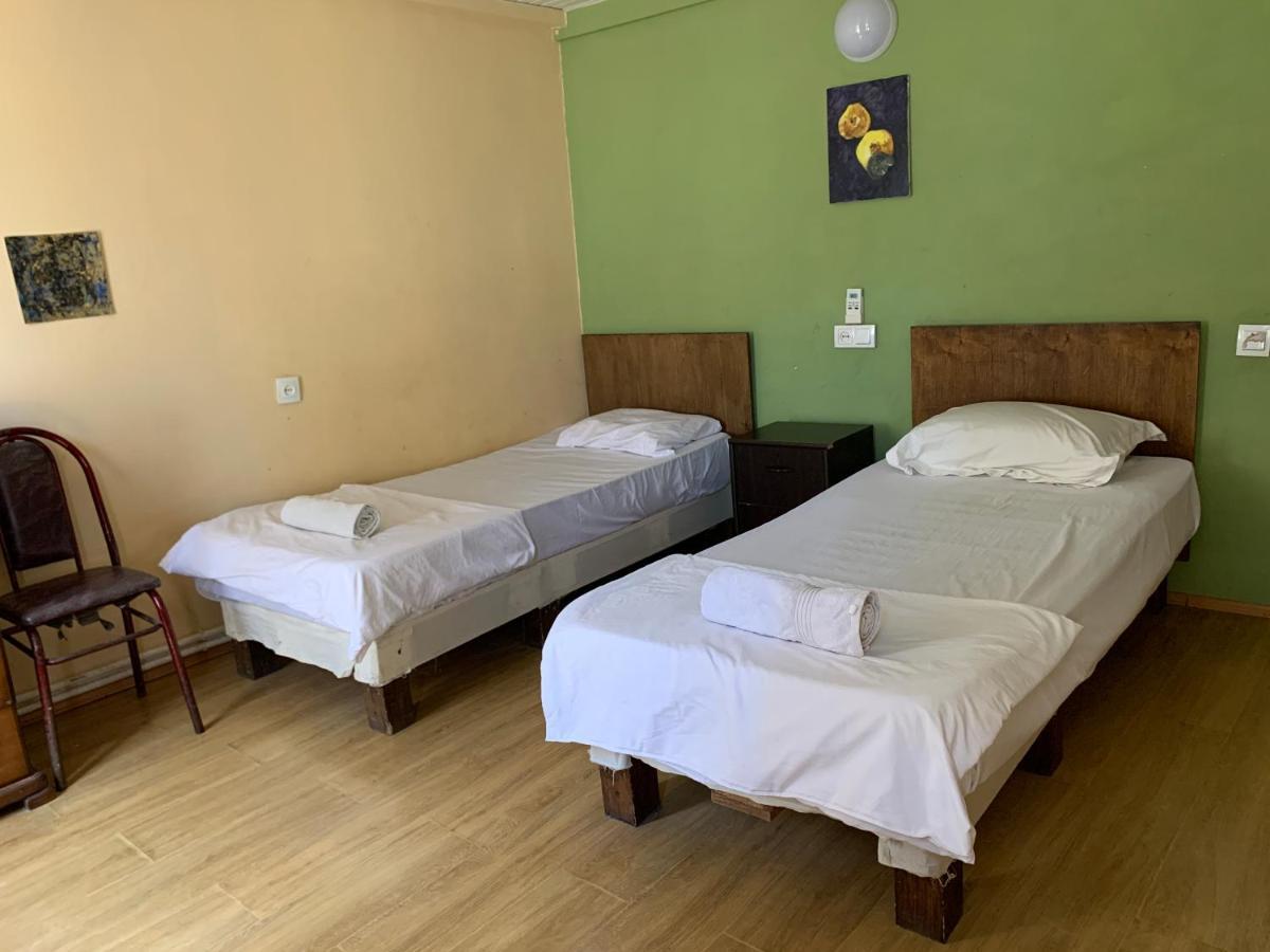 Home Stay Georgia Tbilisi Esterno foto